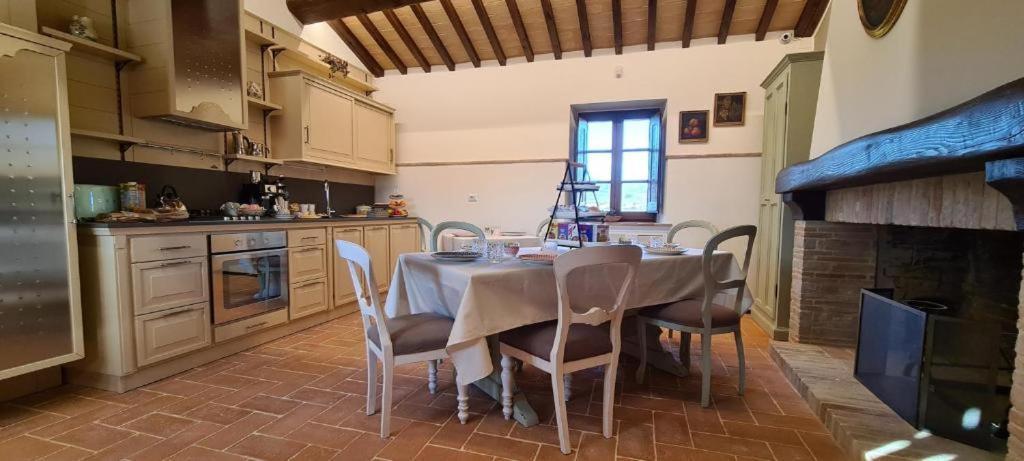 Opera Domini Asisium Bed & Breakfast Torchiagina Exterior foto